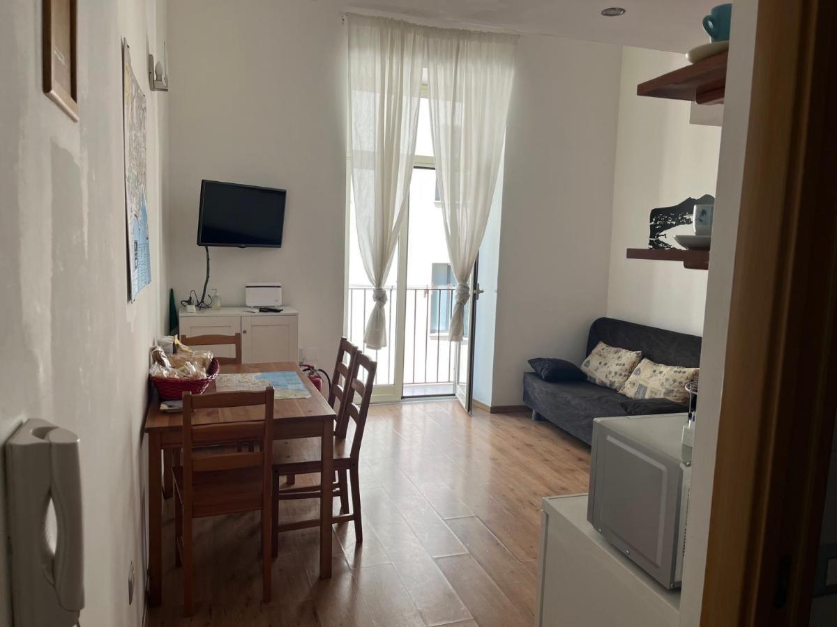 Ale & Tizy House Bed & Breakfast Napoli Dış mekan fotoğraf