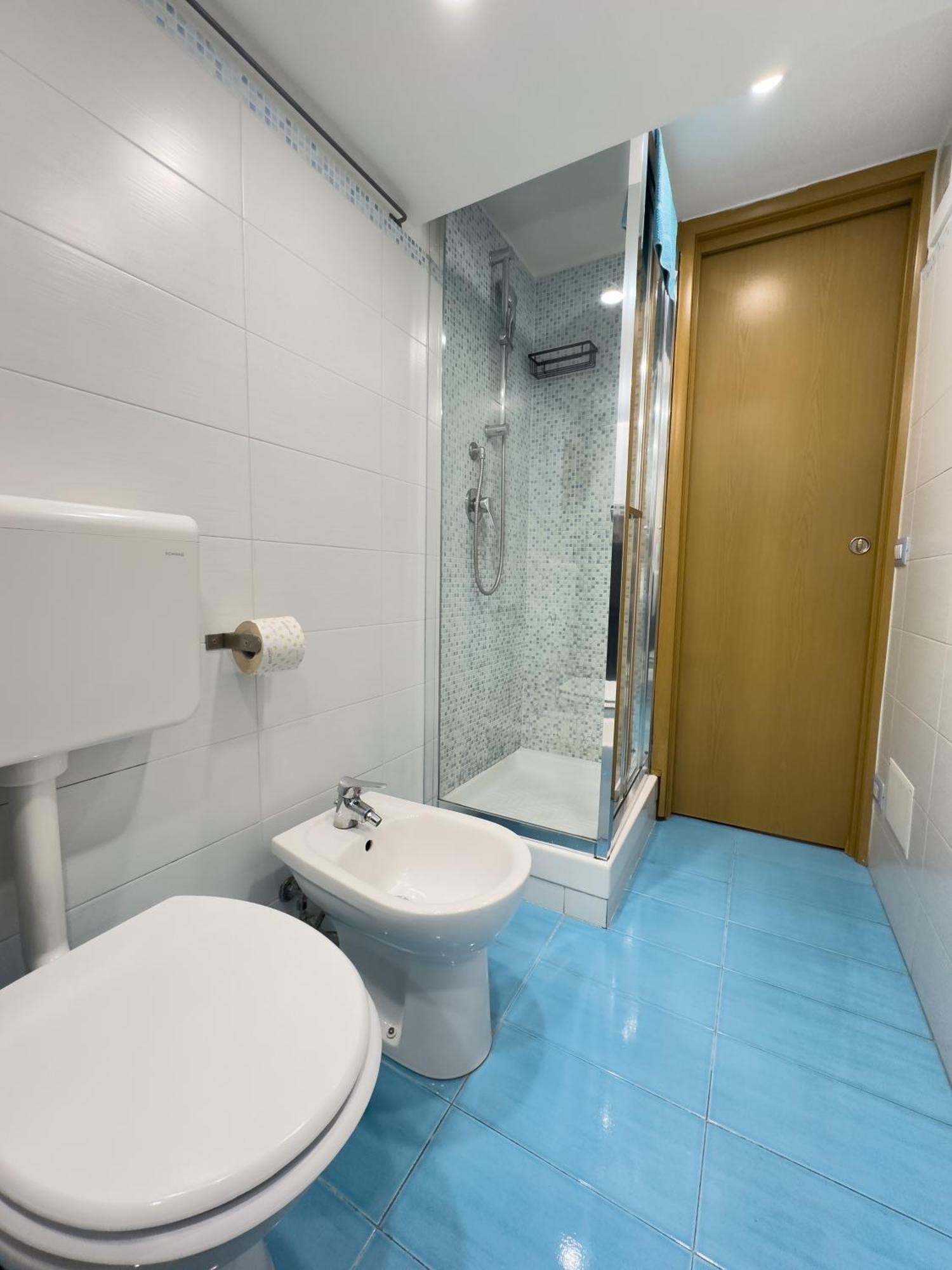 Ale & Tizy House Bed & Breakfast Napoli Dış mekan fotoğraf