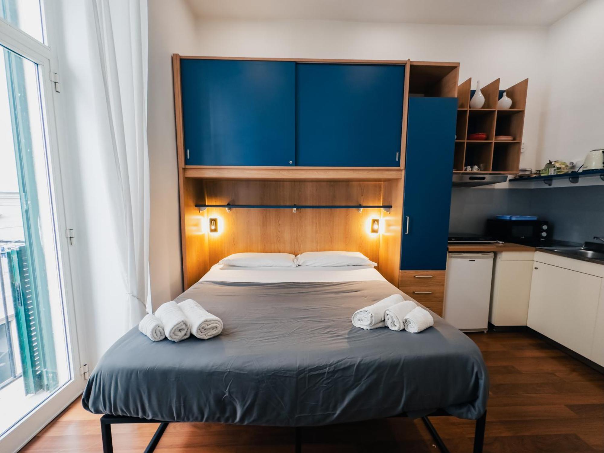 Ale & Tizy House Bed & Breakfast Napoli Dış mekan fotoğraf