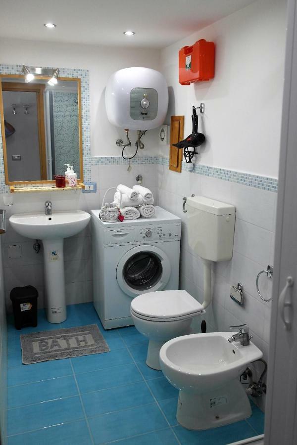 Ale & Tizy House Bed & Breakfast Napoli Dış mekan fotoğraf